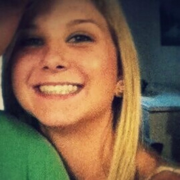 Meet your Posher, Paige - Picture 1 of 1